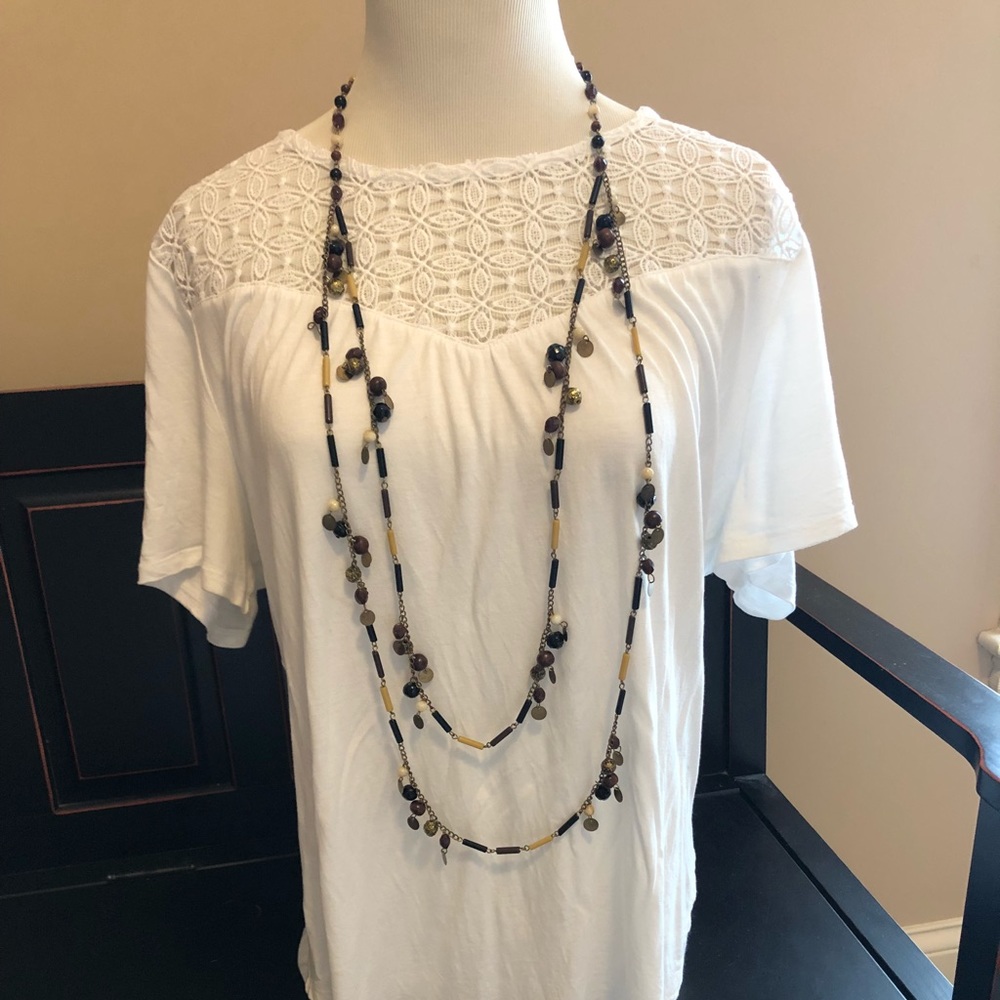 Old Navy lacy white top
